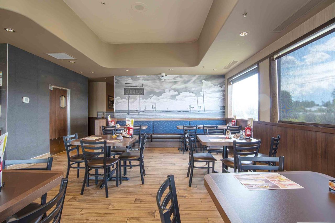 Sandman Hotel Quesnel Ngoại thất bức ảnh