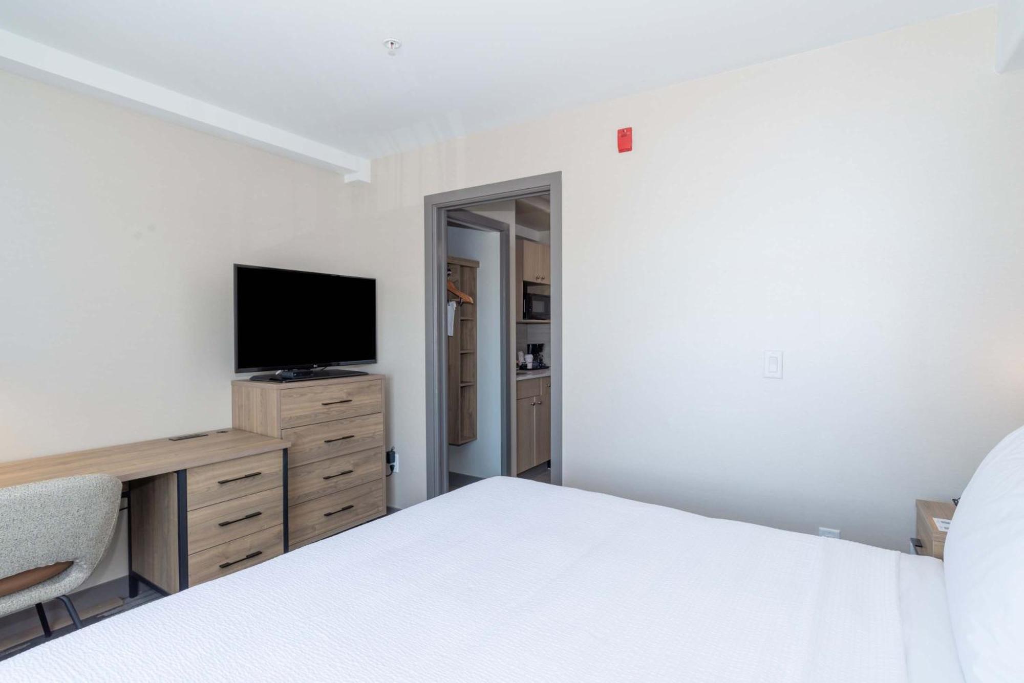 Sandman Hotel Quesnel Ngoại thất bức ảnh
