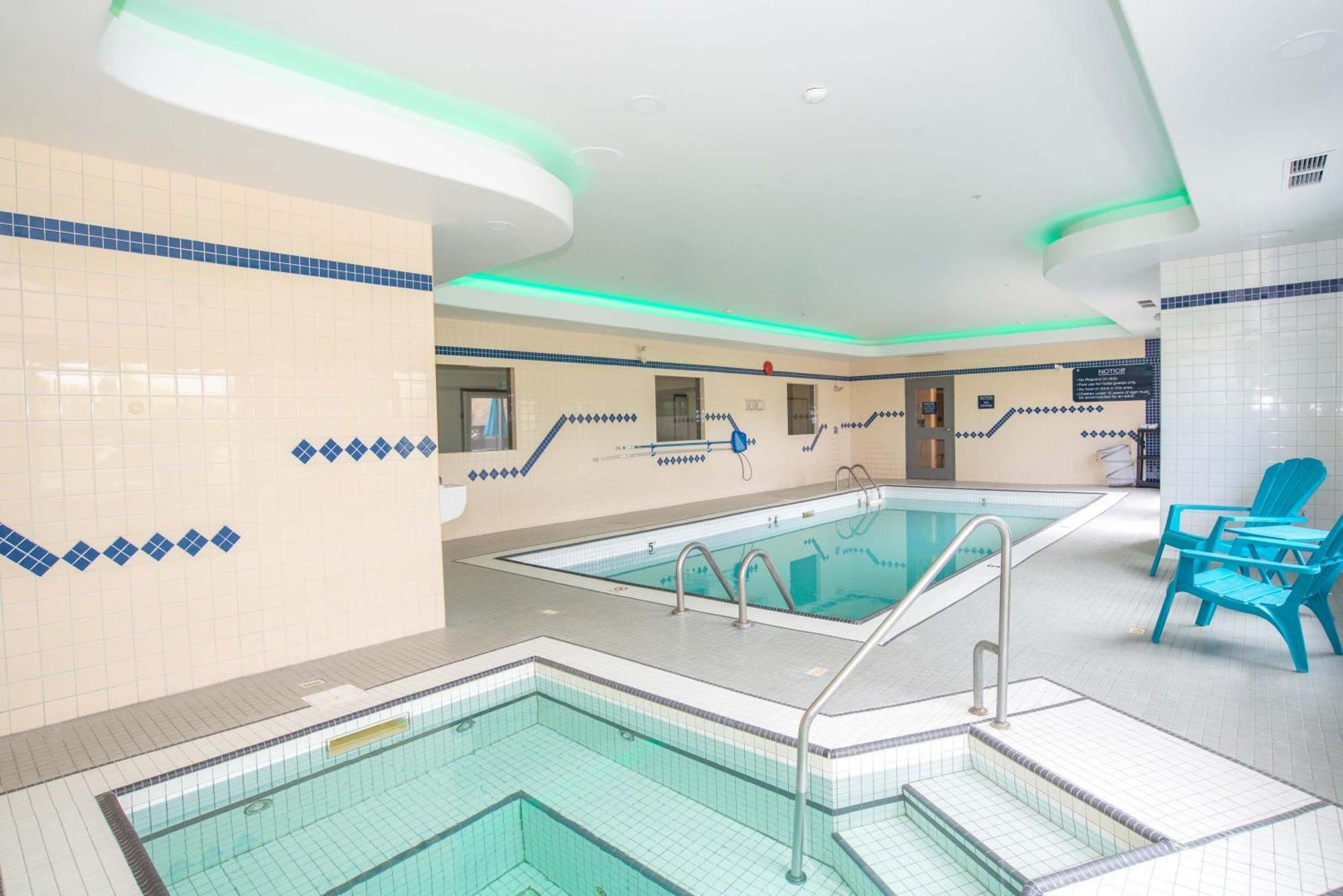 Sandman Hotel Quesnel Ngoại thất bức ảnh