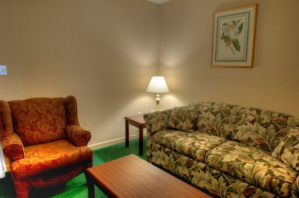 Sandman Hotel Quesnel Ngoại thất bức ảnh